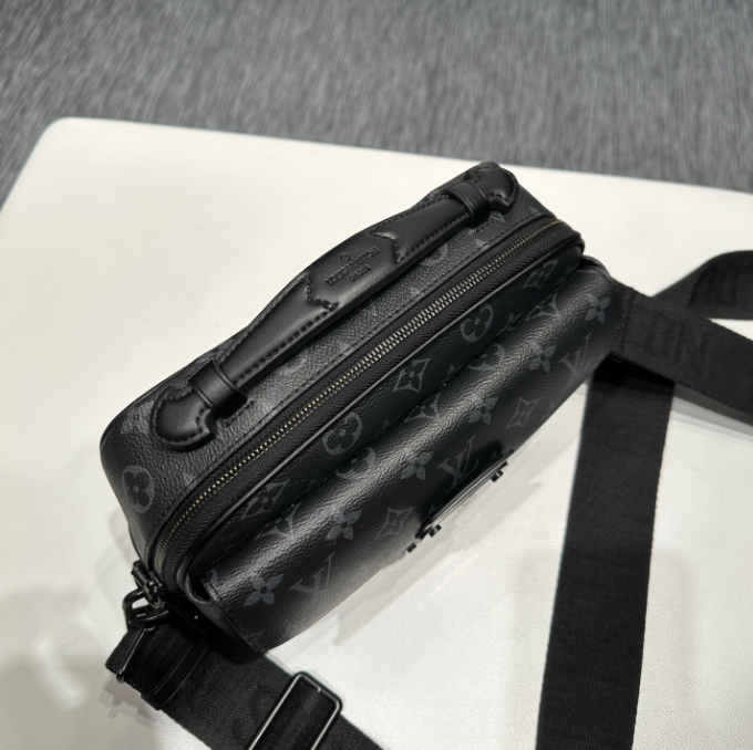 【モダン★エレガント】ルイヴィトン Sロック・スリングバッグ